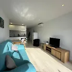 Precioso Apartamento Con Vistas Canal Cerca Playa Av-62
